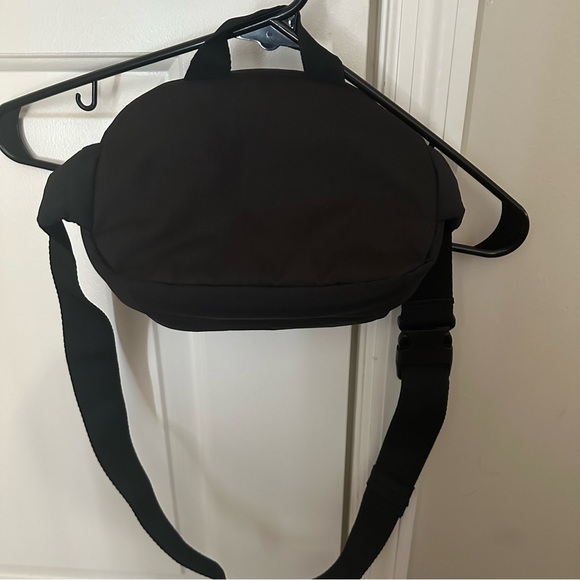 Reebok Black Crossbody Bag - Picture 4 of 5